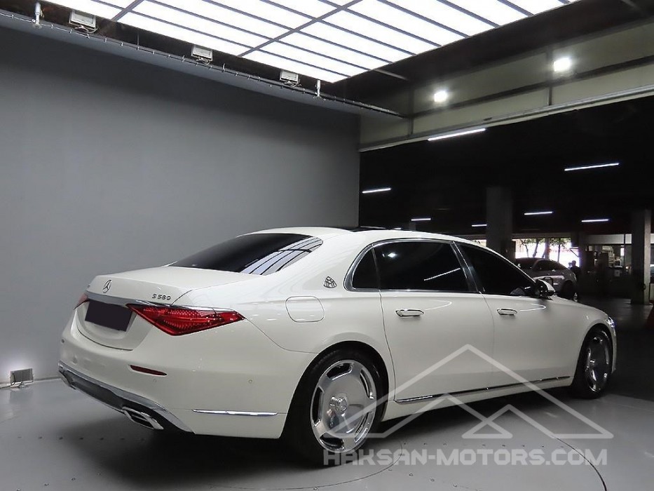 Maybach S580 이미지 1